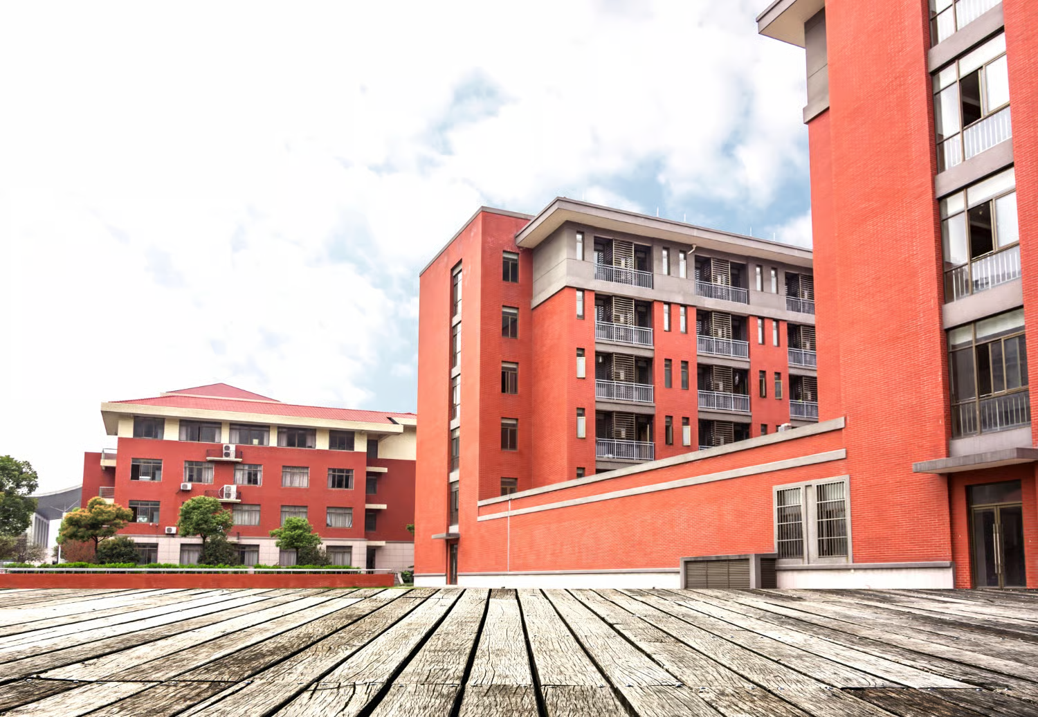 Outdated hostel room with basic facilities